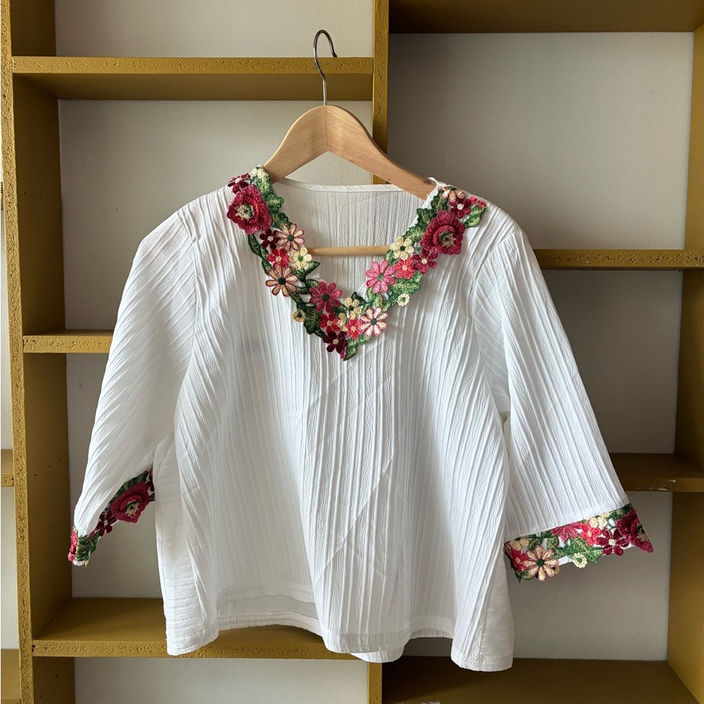White Floral Embroidered V-Neck Blouse
